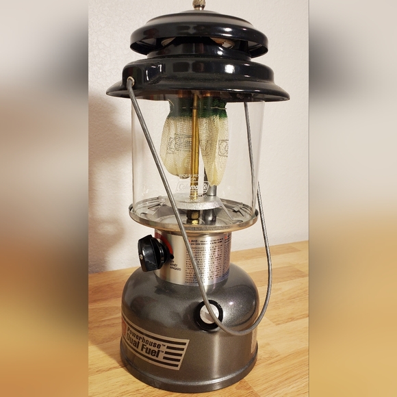 Vintage Coleman Two Mantle Powerhouse Unleaded Dual Fuel Lantern 295-700 - Picture 4 of 8